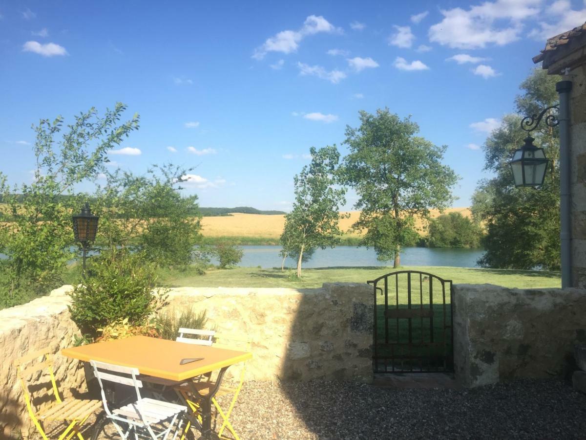 Gîte Le Cézan Jegun Esterno foto
